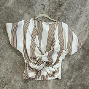 Bishop + Young twist front top